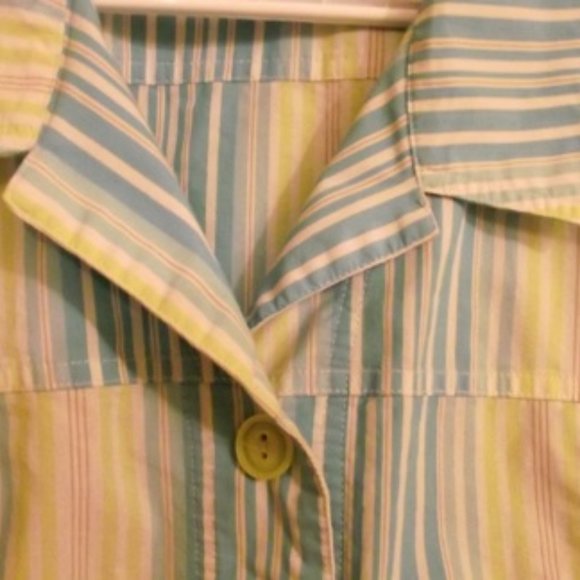 CHRISTOPHER & BANKS Ladies Shirt, Large - Picture 3 of 4